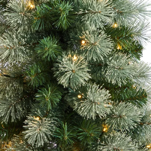 Pre-Lit Christmas Trees*The Holiday Aisle 4' 6" H Green Pine Cashmere Christmas Tree With 120 Led Lights