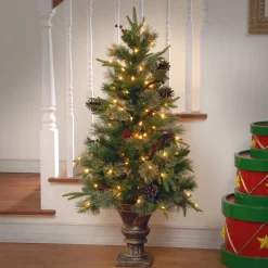 Pre-Lit Christmas Trees*Three Posts 4' Green Spruce Christmas Tree With 100 Clear/White Lights