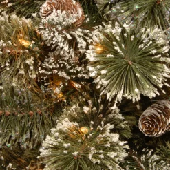 Pre-Lit Christmas Trees*The Holiday Aisle 6' H Green Artificial Pine Cashmere Christmas Tree With 200 Lights