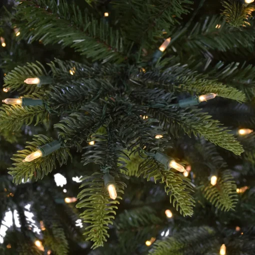 Pre-Lit Christmas Trees*The Holiday Aisle 90" H Green Pvc & Pe Blend Fir Christmas Tree With 600 Led Color Changing/Combination Lights
