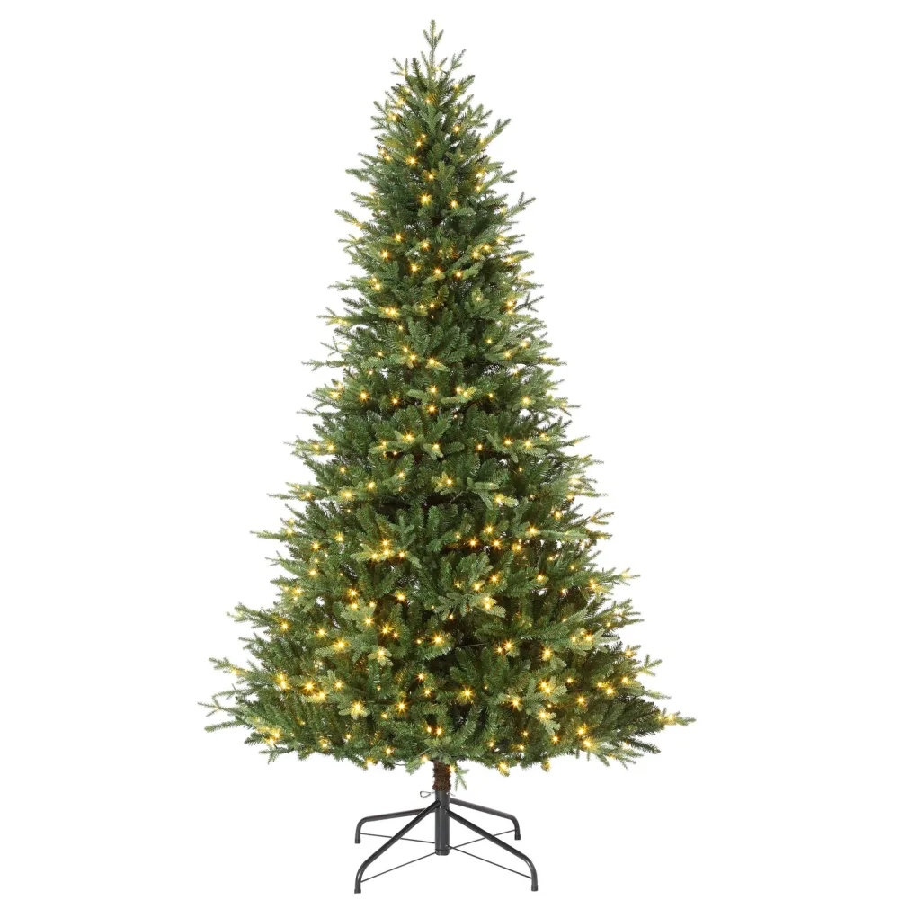 Pre-Lit Christmas Trees*Haute Decor 7'6" H Green Realistic Fir Artificial Christmas Tree With 600 Led Lights