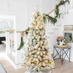 Pre-Lit Christmas Trees*The Holiday Aisle Flocked Spruce Christmas Tree With Lights