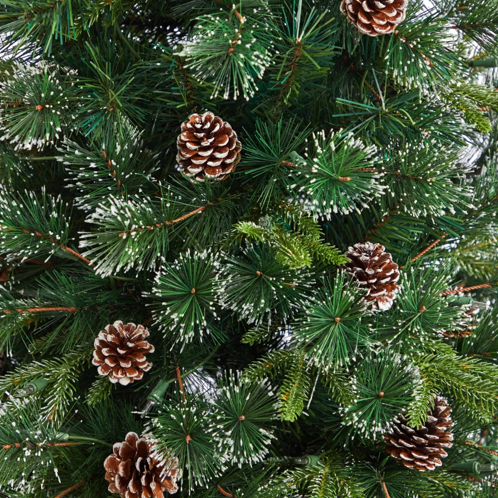 Pre-Lit Christmas Trees*The Holiday Aisle Green Realistic Artificial Pine Cashmere Christmas Tree With 900 Led Lights And Pinecones