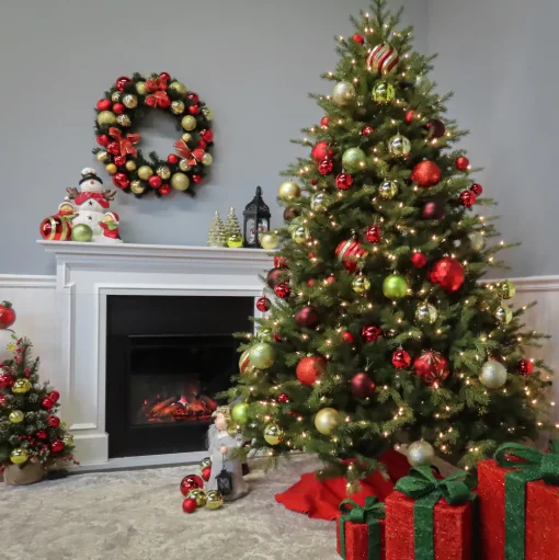 Pre-Lit Christmas Trees*The Holiday Aisle Nordic Spruce 6.5' Green Spruce Artificial Christmas Tree With Clear/White Lights
