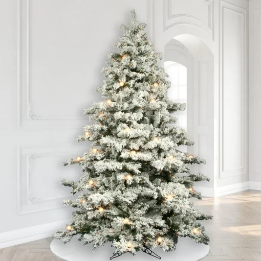 Pre-Lit Christmas Trees*Mercury Row Oakman 9' H Extra Full White/Green Artificial Spruce Christmas Tree With 950 Incandescent Lights