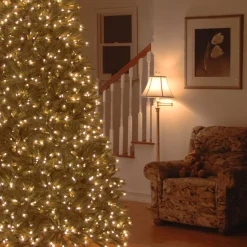 Pre-Lit Christmas Trees*Steelside Omnia Green Realistic Fir Christmas Tree With Led Lights